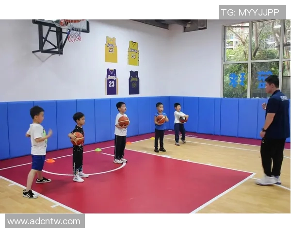 宜宾市体育中心推出免费篮球培训活动助力青少年成长与健康发展